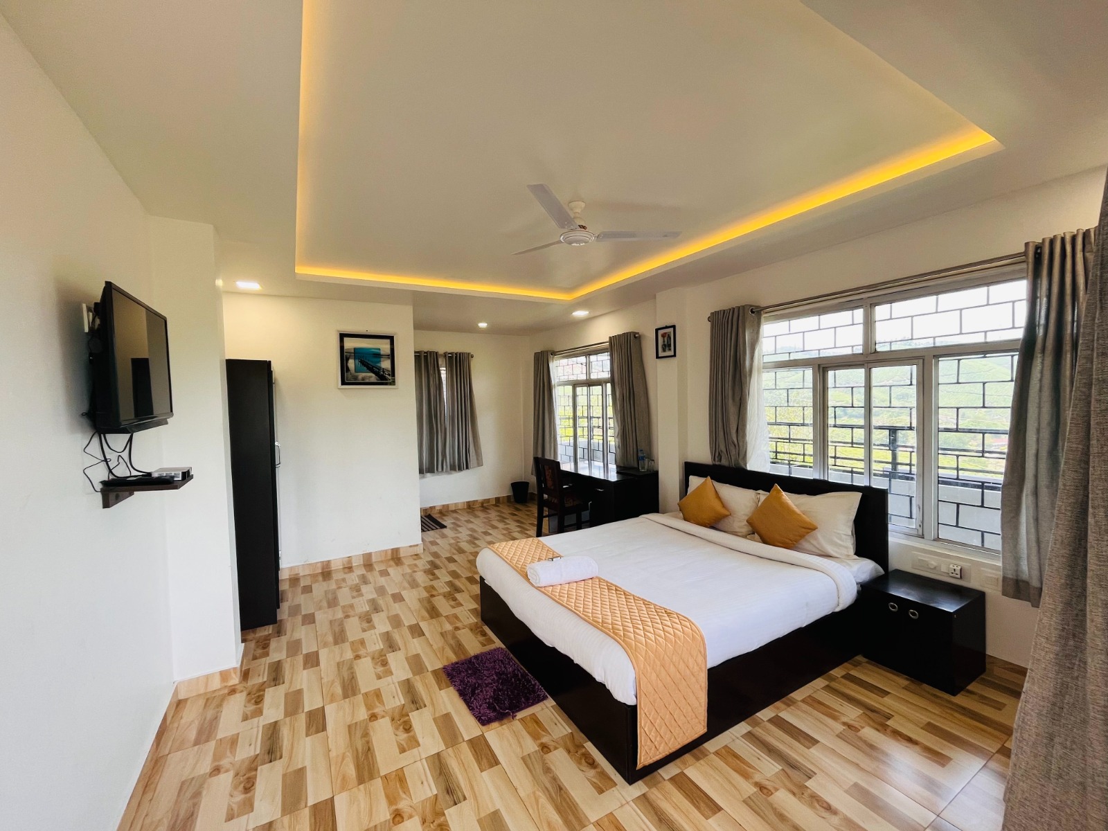 WhatsApp Image 2025-01-27 at 10.18.23 PM (1)